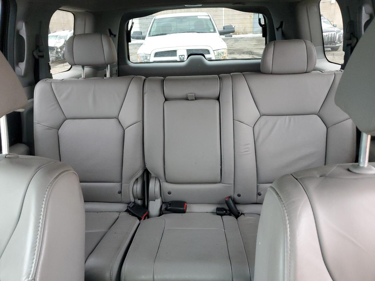 2011 Honda Pilot - Image 10