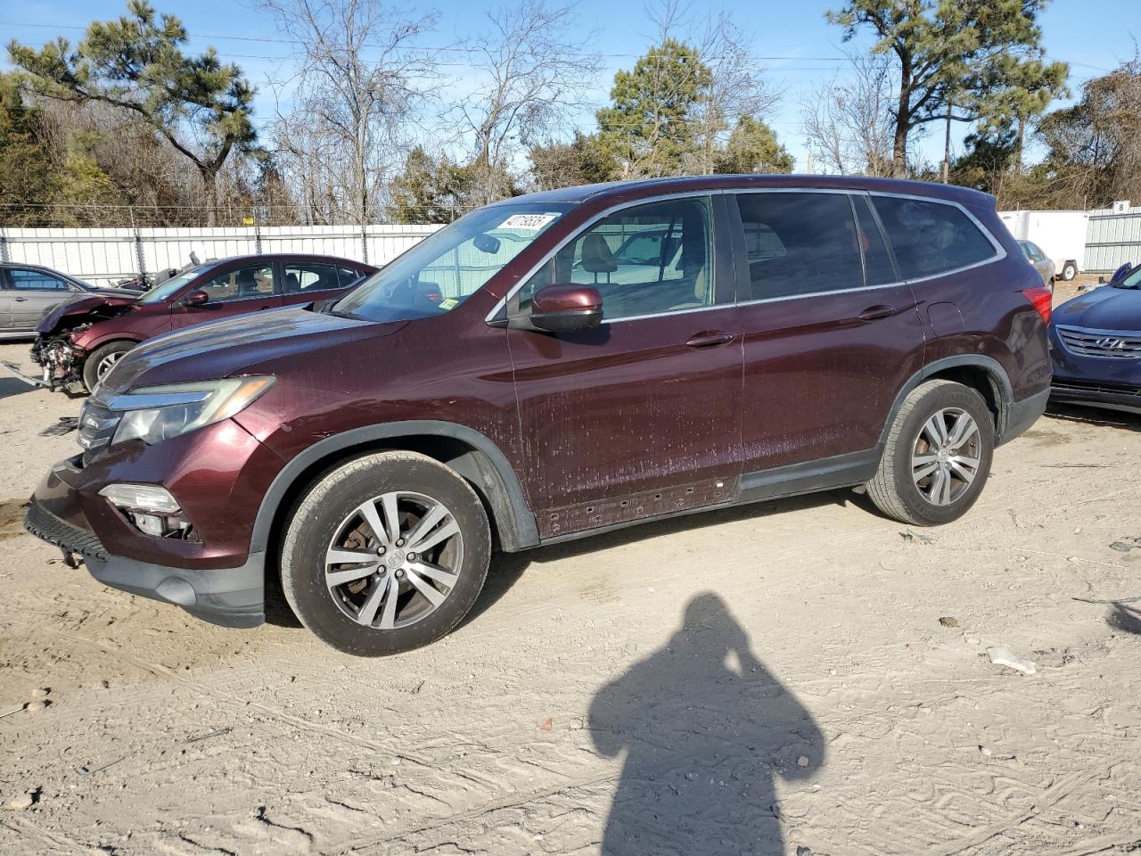 2016 Honda Pilot - Image 2