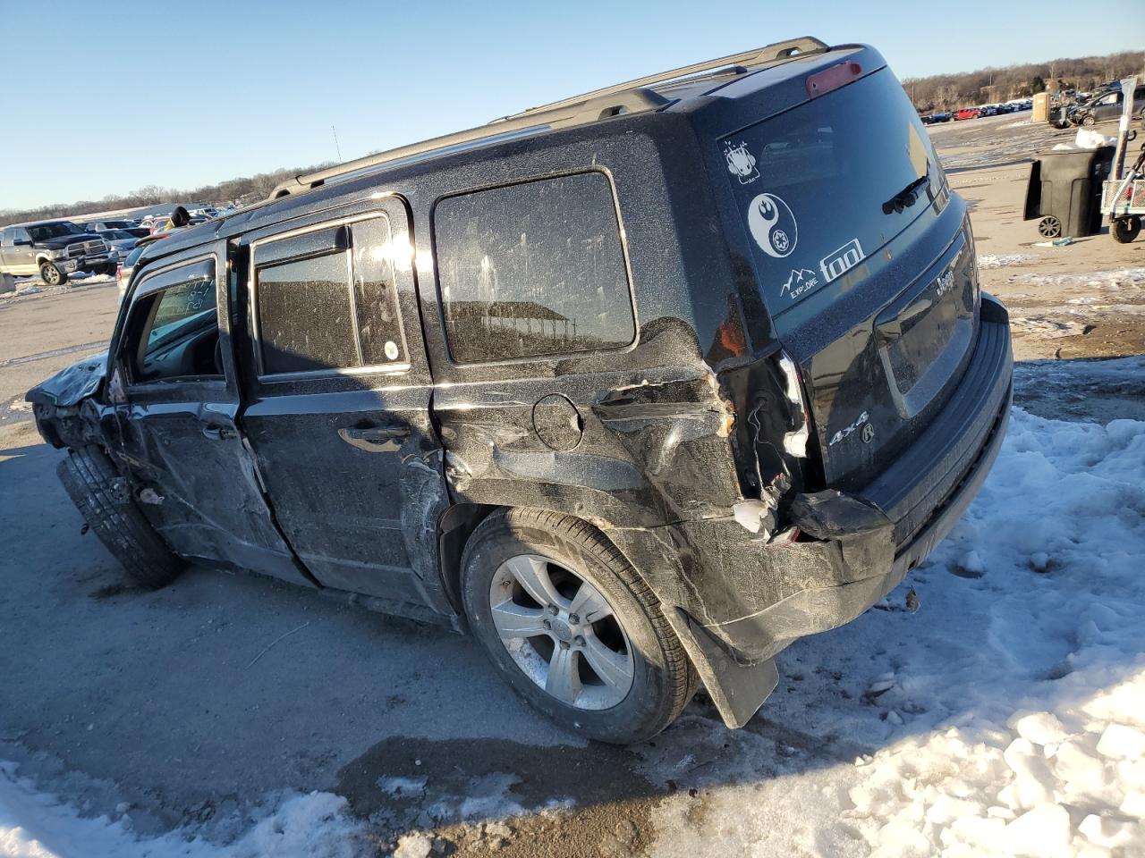 2012 Jeep Liberty (Patriot) - Image 2