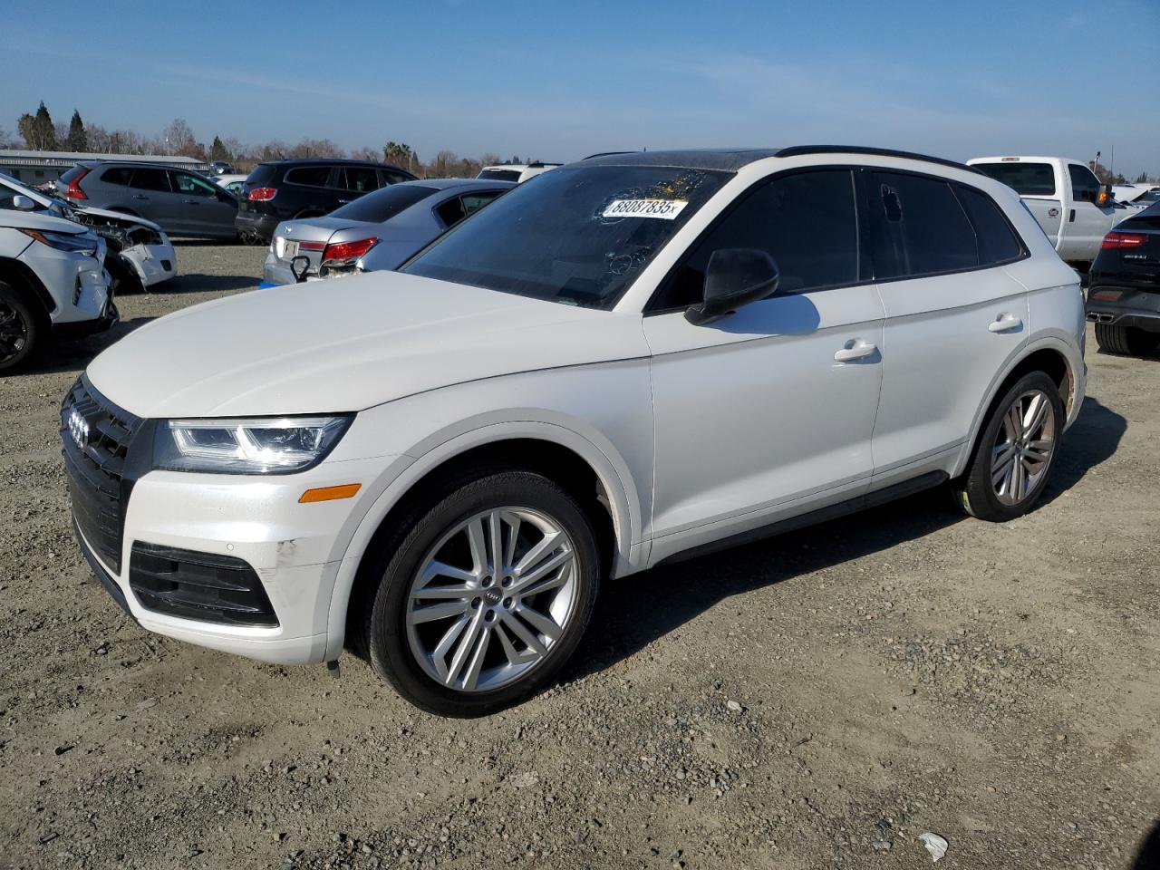 VIN WA1BNAFY1J2148056 2018 AUDI Q5 no.1