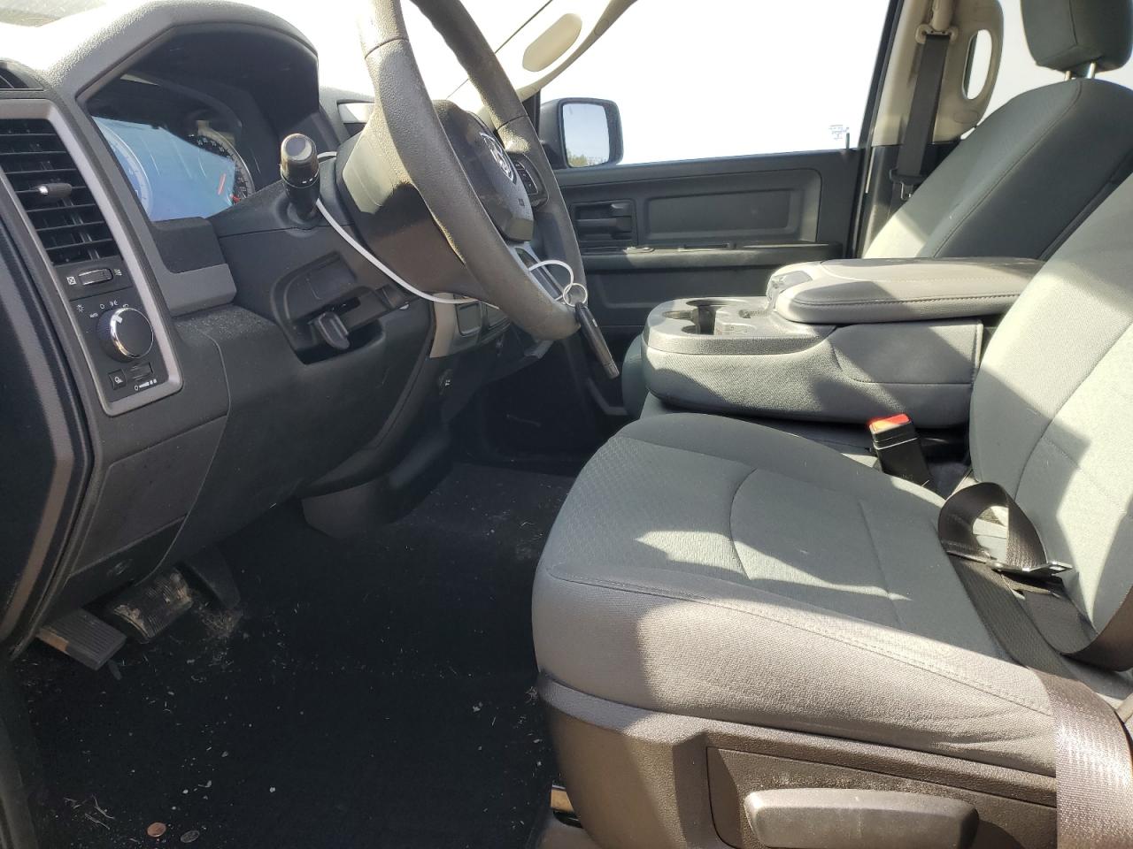 2020 RAM 1500 - Image 7