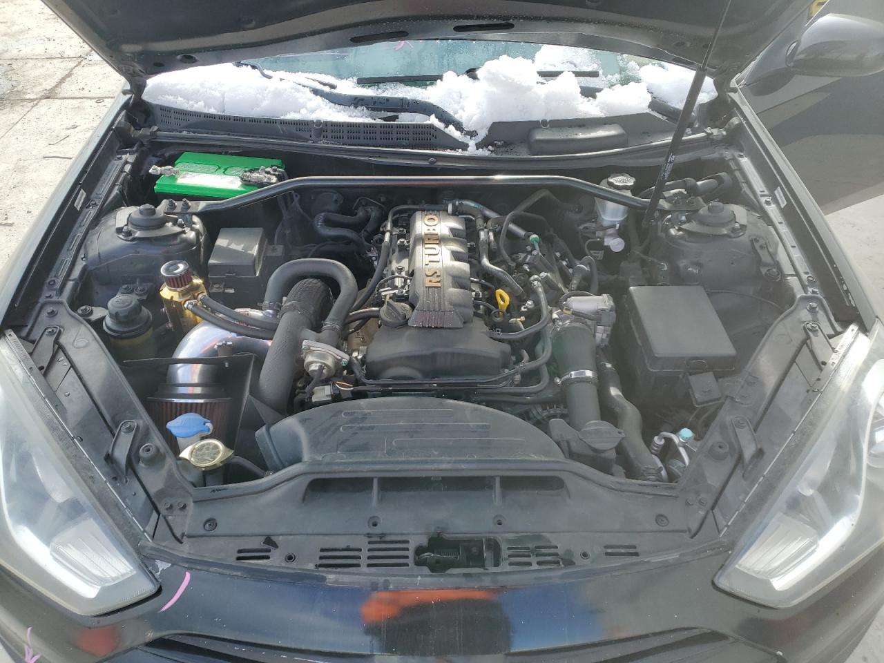 2013 Hyundai Genesis - Image 11