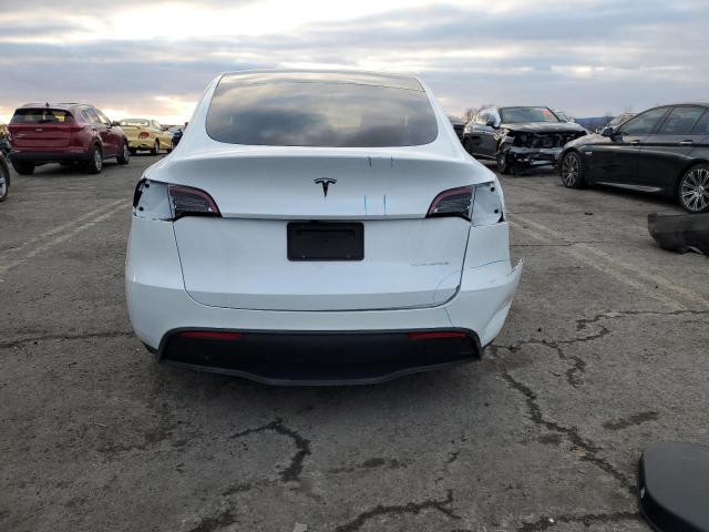  TESLA MODEL Y 2023 Белый