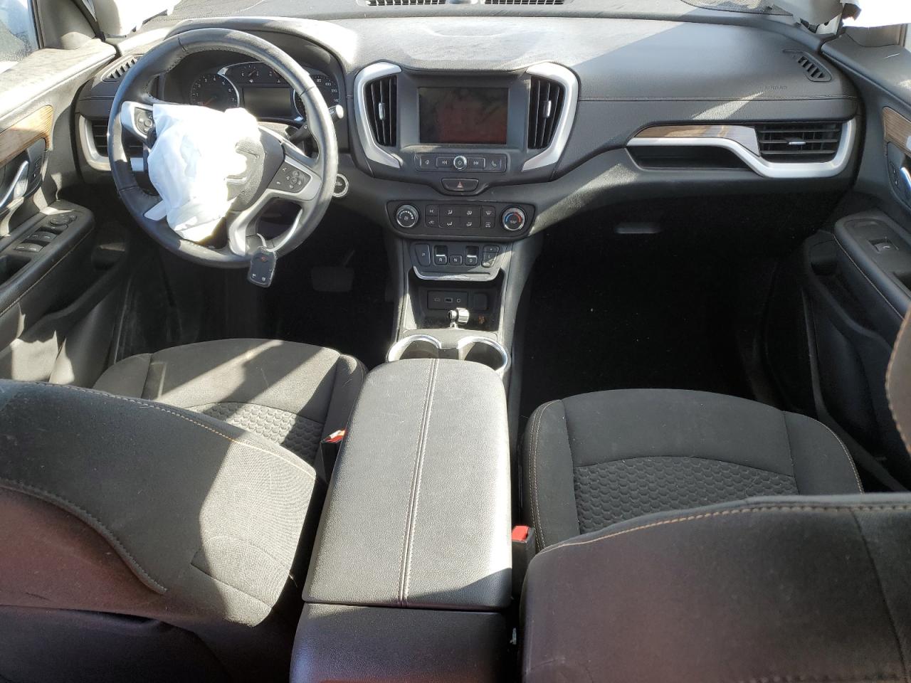 2019 GMC Terrain - Image 8