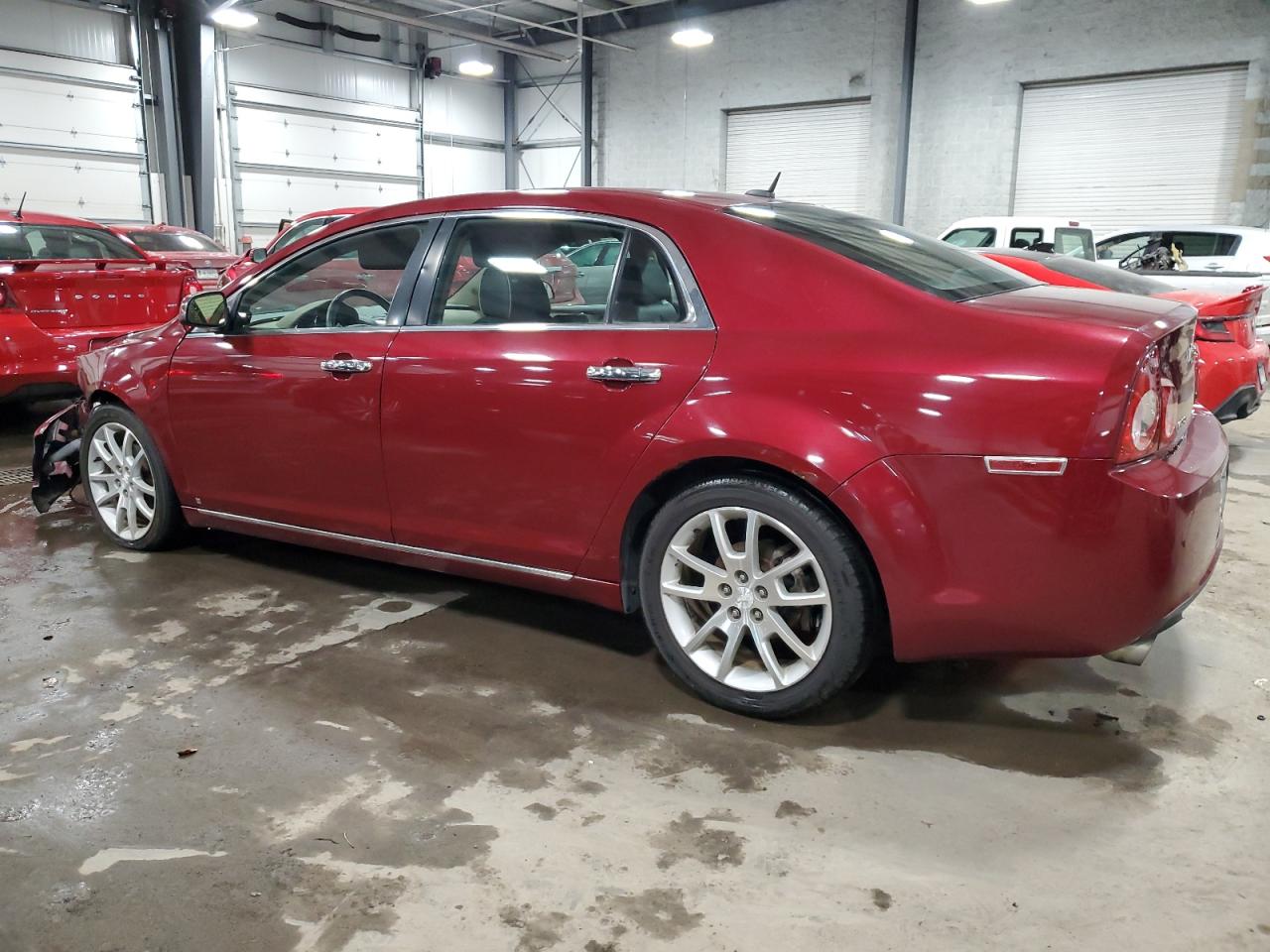 2009 Chevrolet Malibu - Image 2
