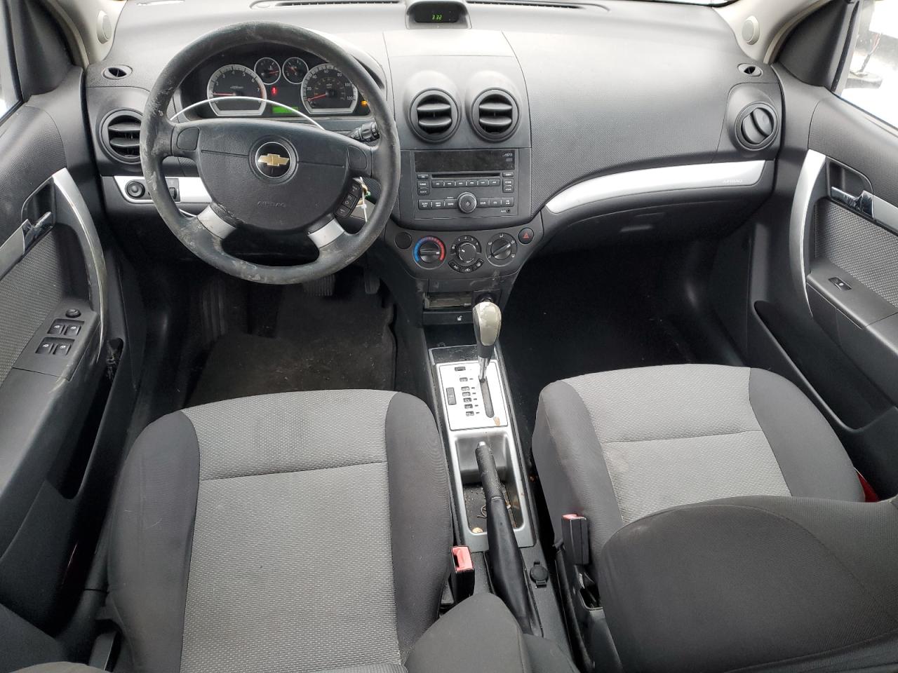 2011 Chevrolet Aveo - Image 8