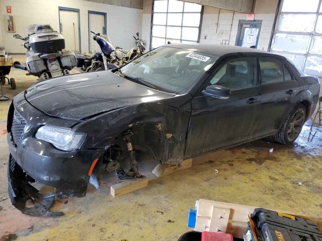 2021 Chrysler 300 - Image 1