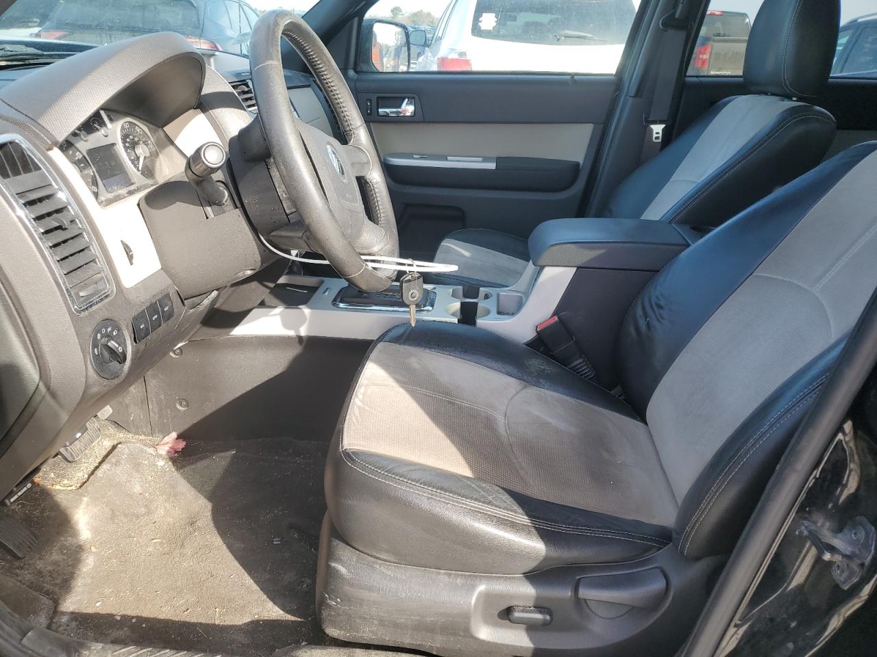 2010 Mercury Mariner - Image 7