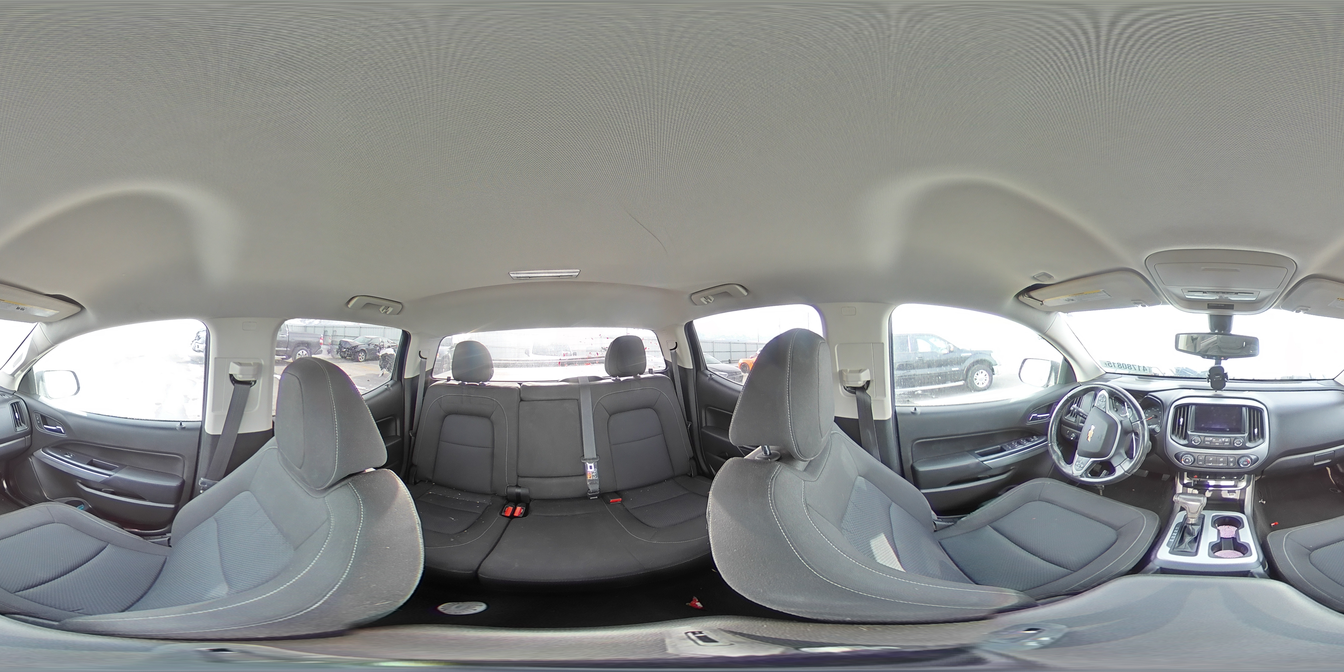2015 Chevrolet Colorado - Image 12