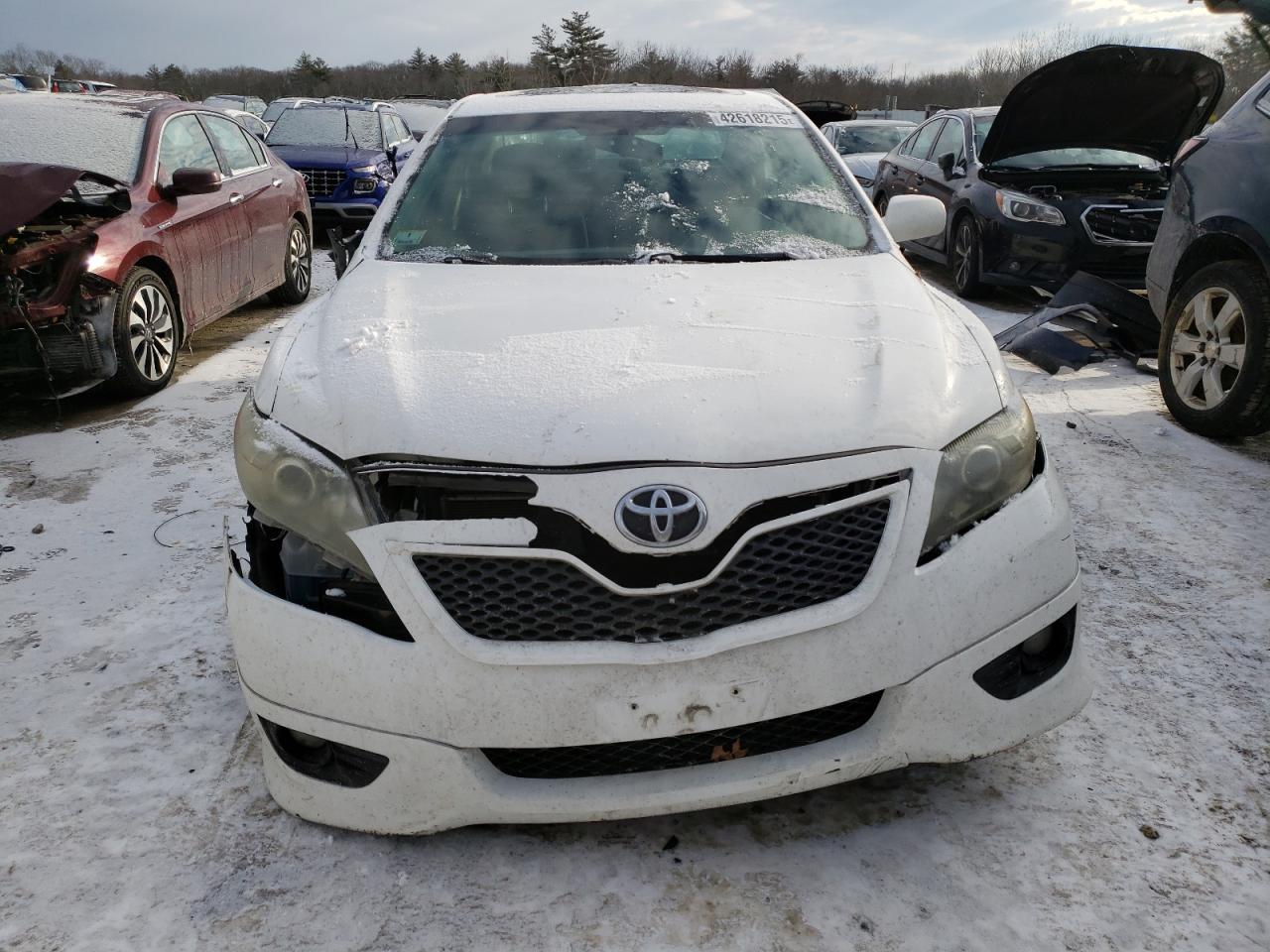 2011 Toyota Camry - Image 5