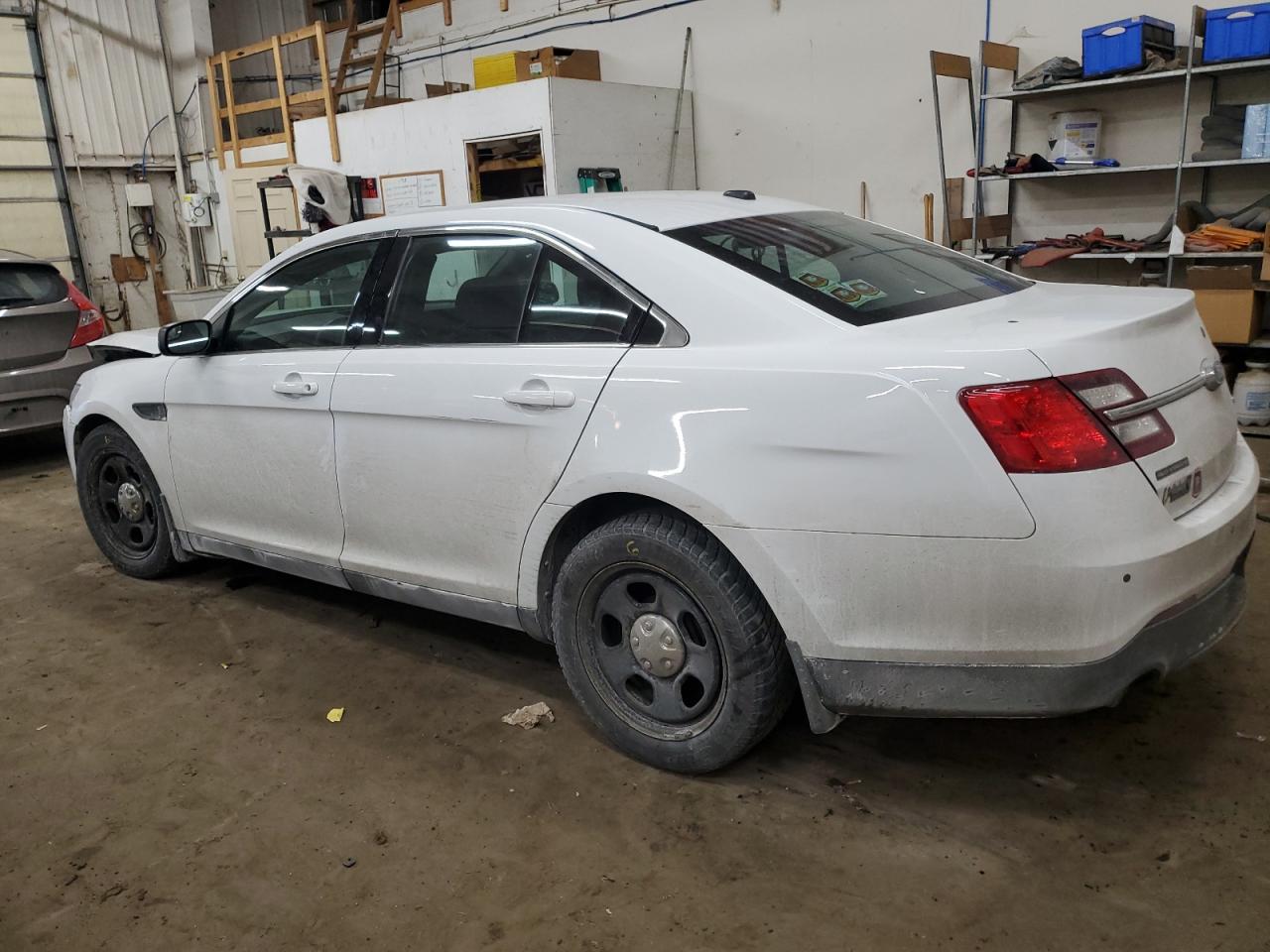 2014 Ford Taurus - Image 2