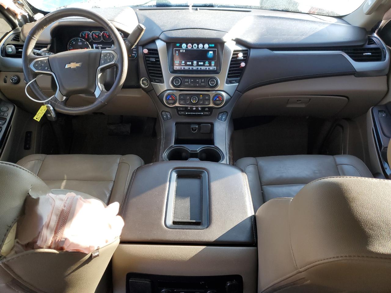 2018 Chevrolet Suburban - Image 8