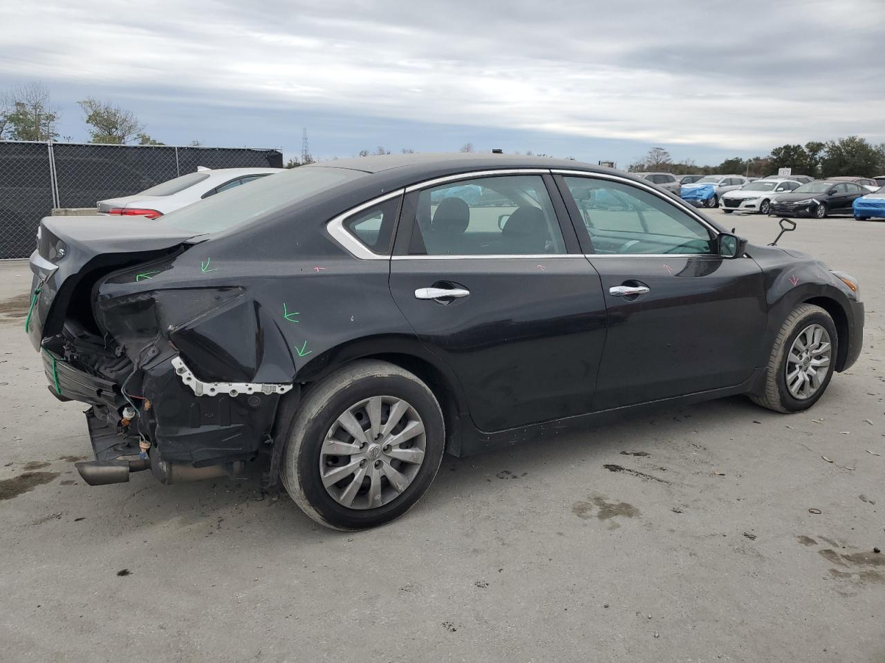 2015 Nissan Altima - Image 3