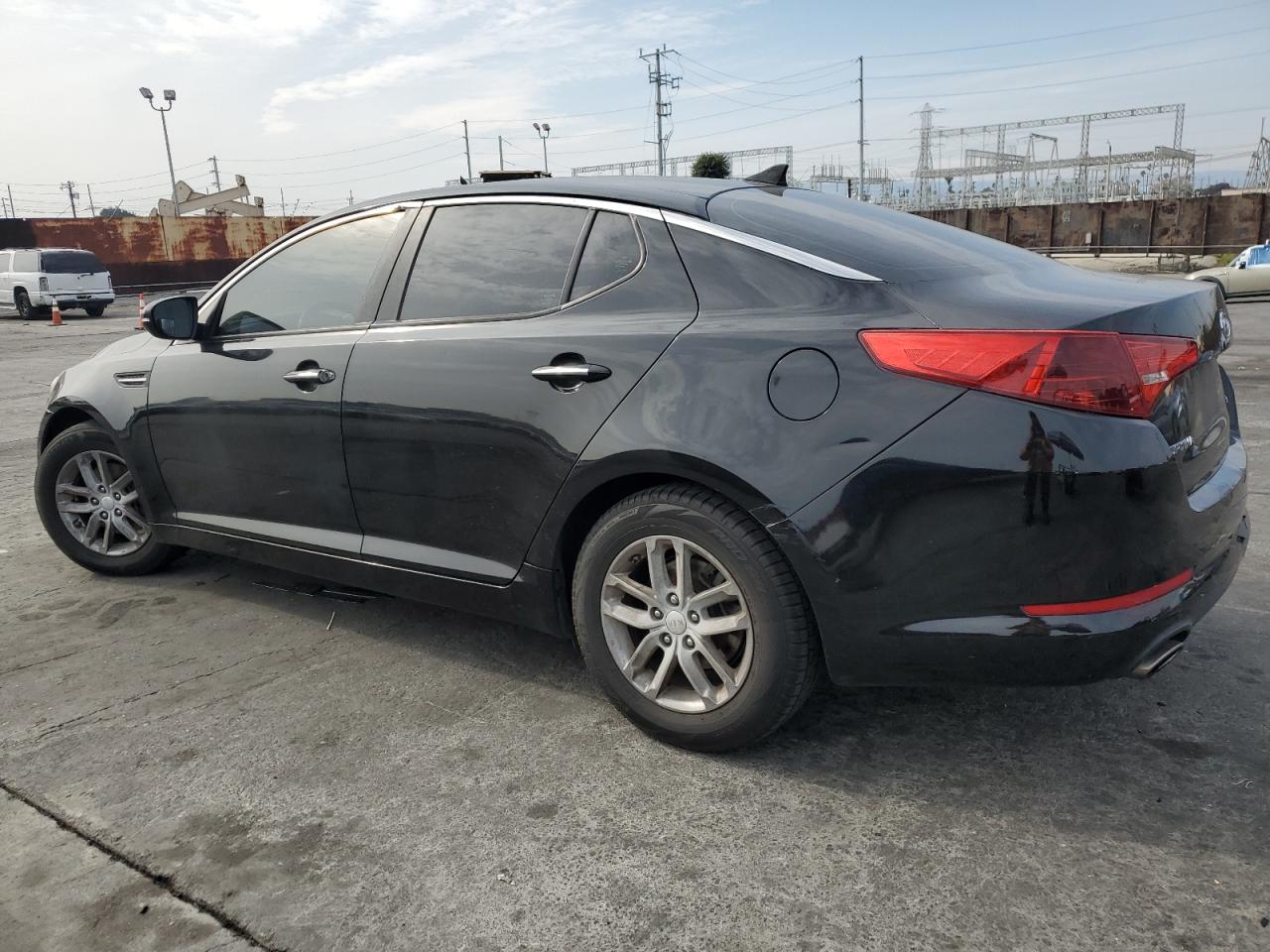 2012 Kia Optima - Image 2