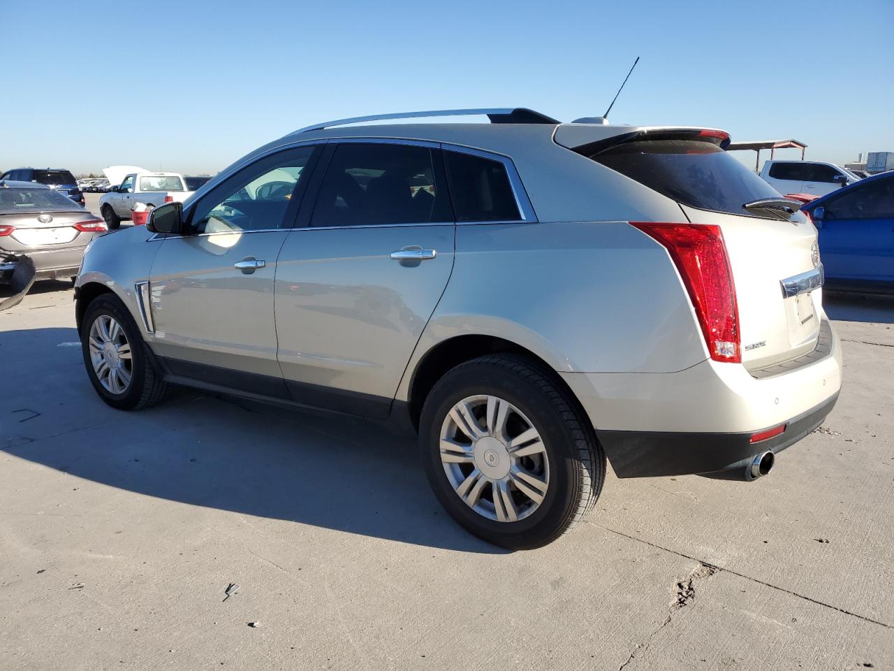 2015 Cadillac SRX - Image 2
