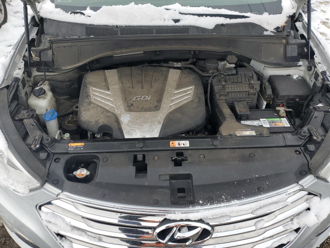 2015 Hyundai Santa Fe - Image 11