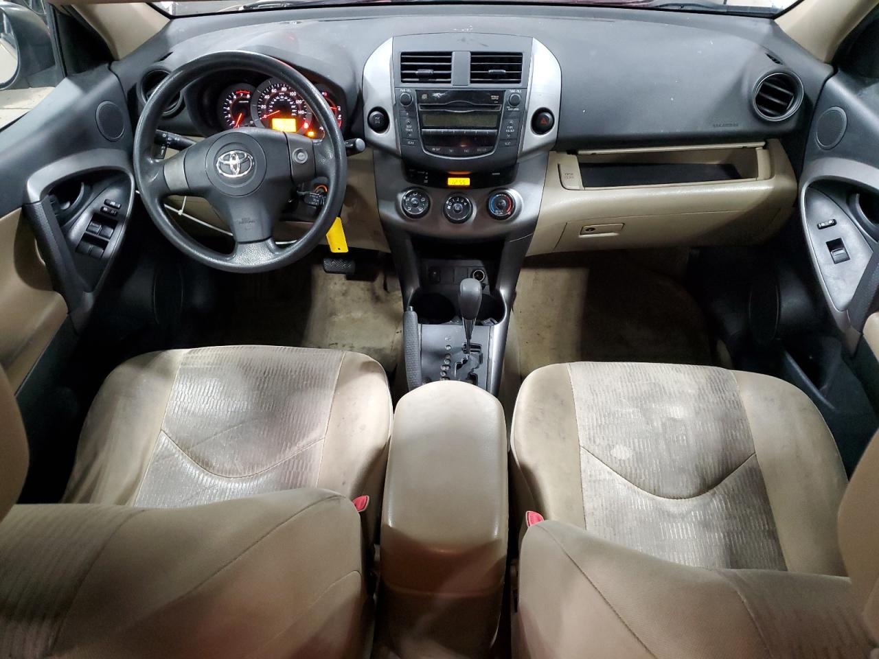 2010 Toyota RAV 4 - Image 8