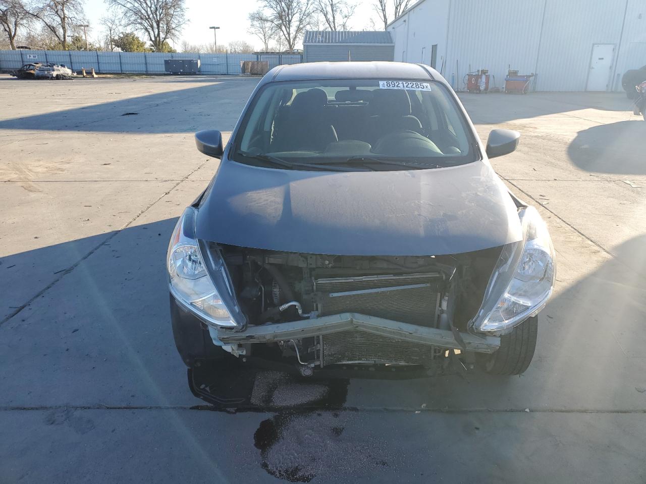 2019 Nissan Versa - Image 5