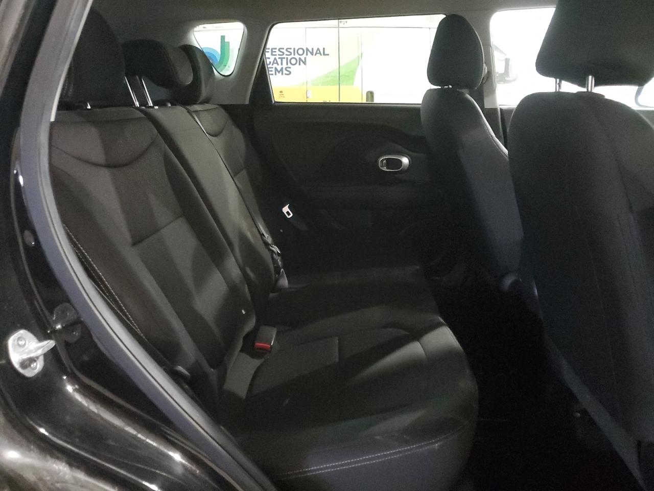 2017 Kia Soul - Image 11