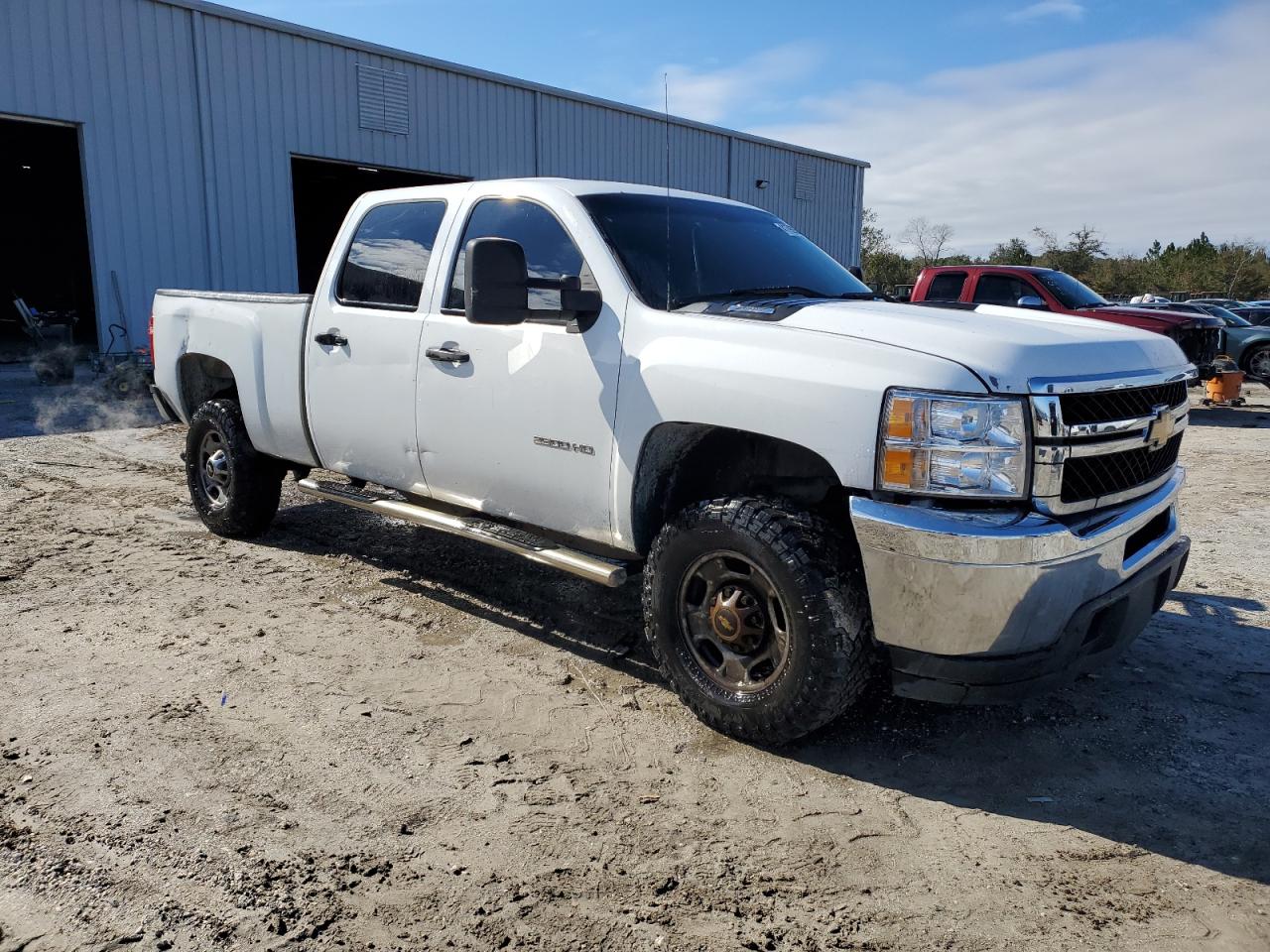 2013 Chevrolet Silverado - Image 4