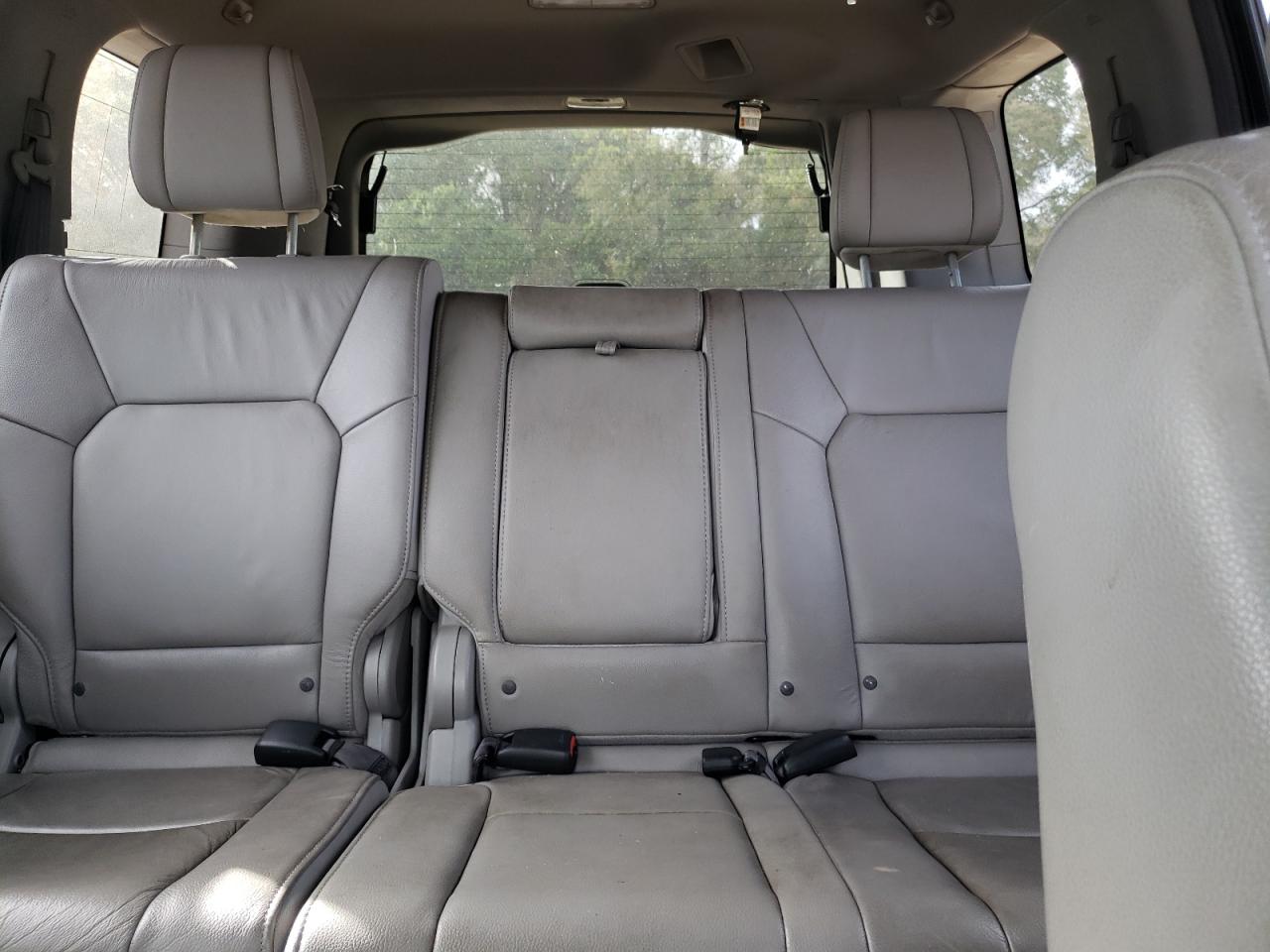2015 Honda Pilot - Image 10
