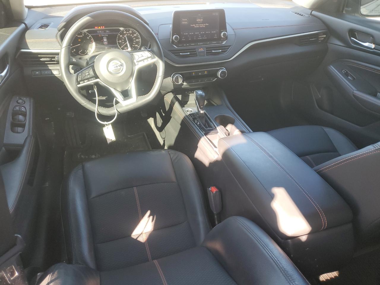 2020 Nissan Altima - Image 8