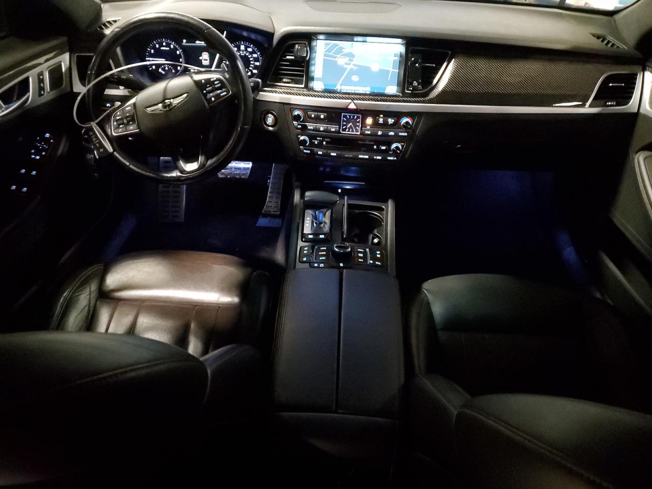 2018 Genesis G80 - Image 8