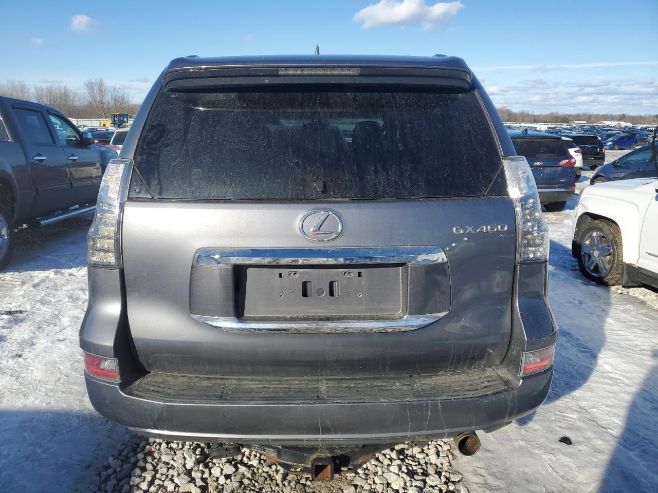 2017 Lexus GX - Image 6