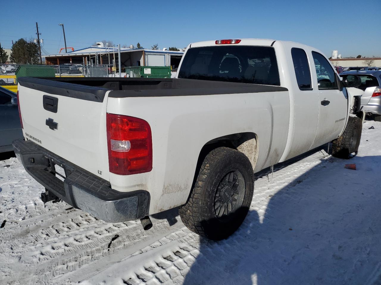 2007 Chevrolet Silverado - Image 3