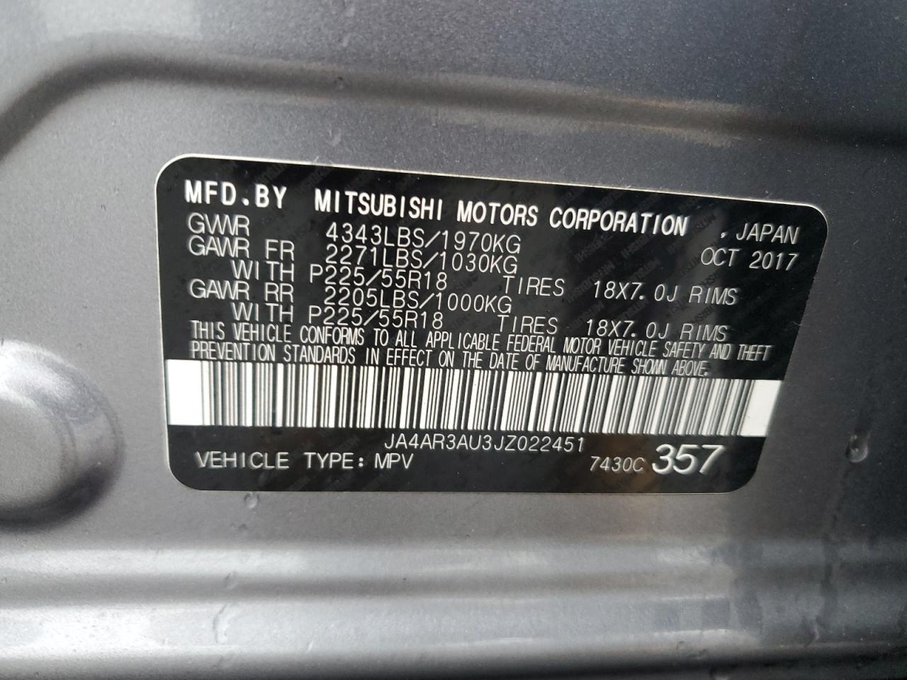 2018 Mitsubishi Outlander - Image 14