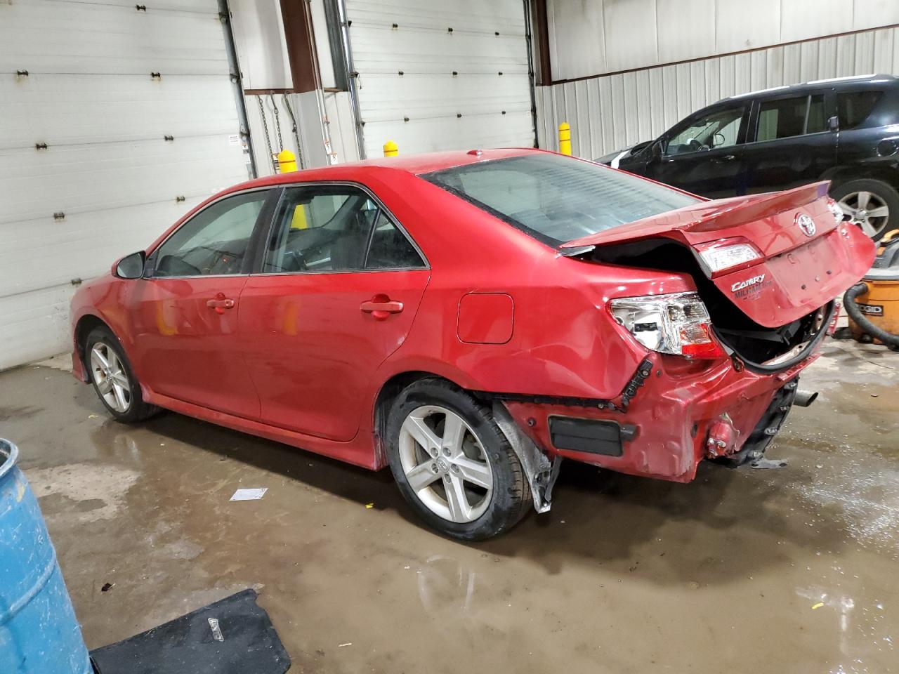 2014 Toyota Camry - Image 2