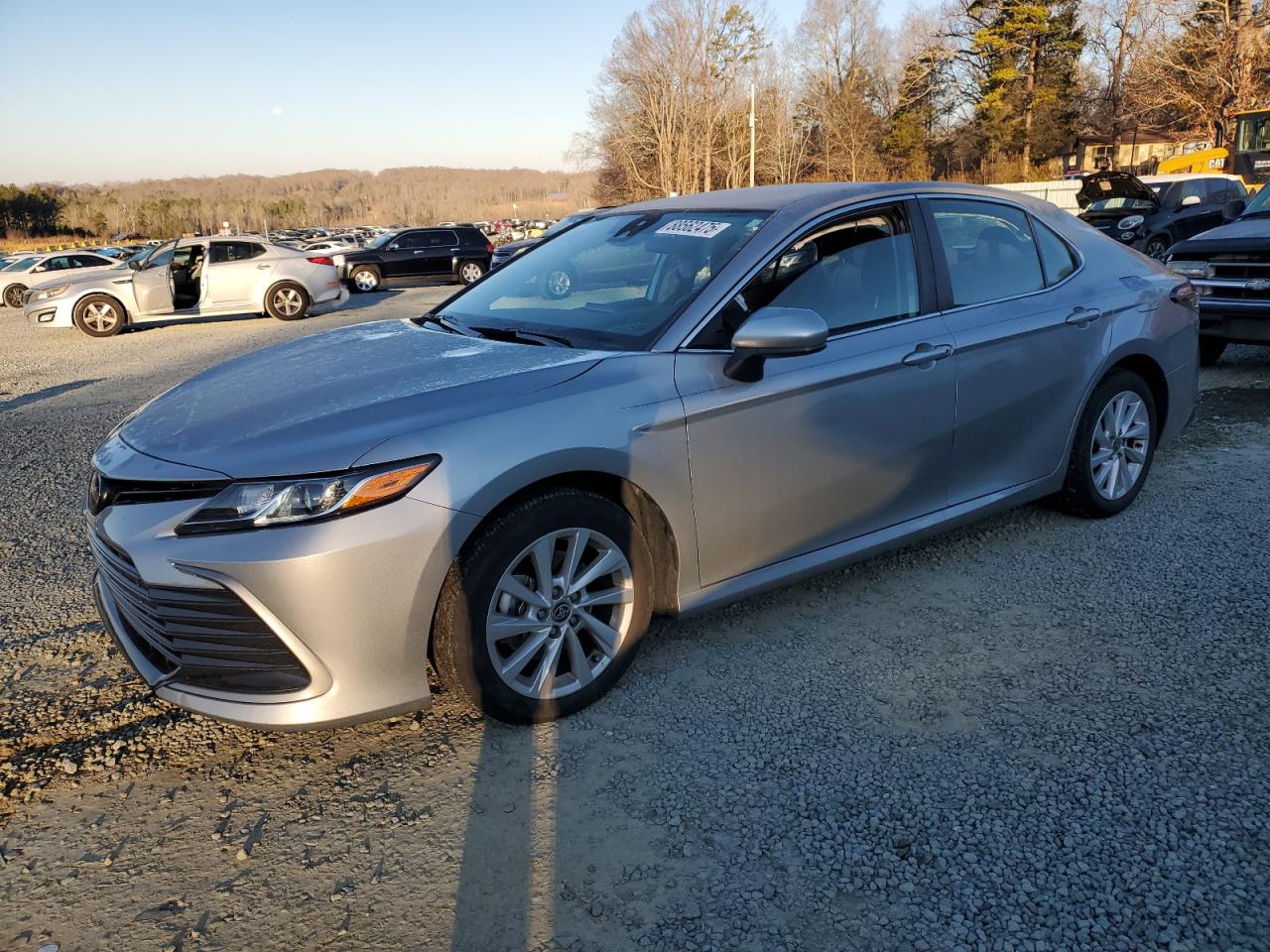 2023 Toyota Camry - Image 1