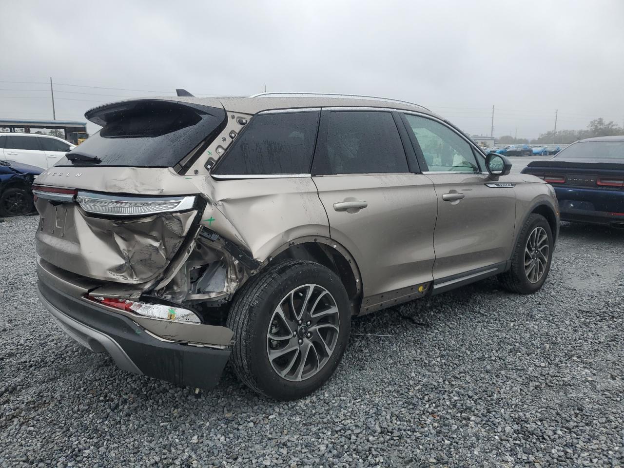 2020 Lincoln Corsair - Image 3