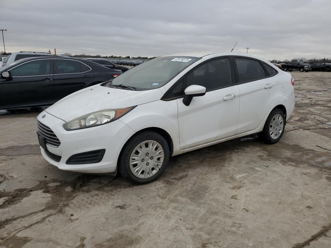 2016 Ford Fiesta - Image 1