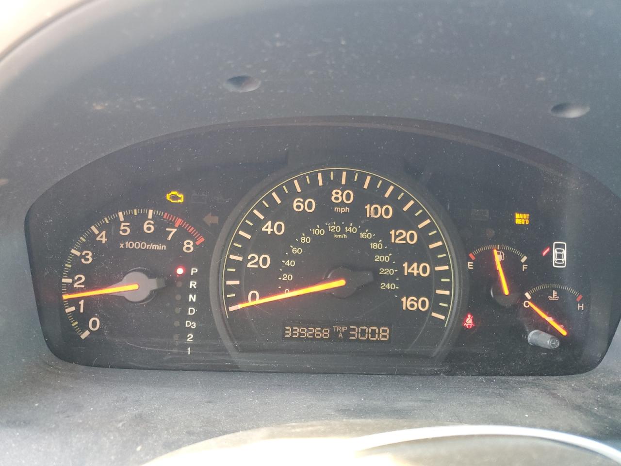 2004 Honda Accord - Image 9