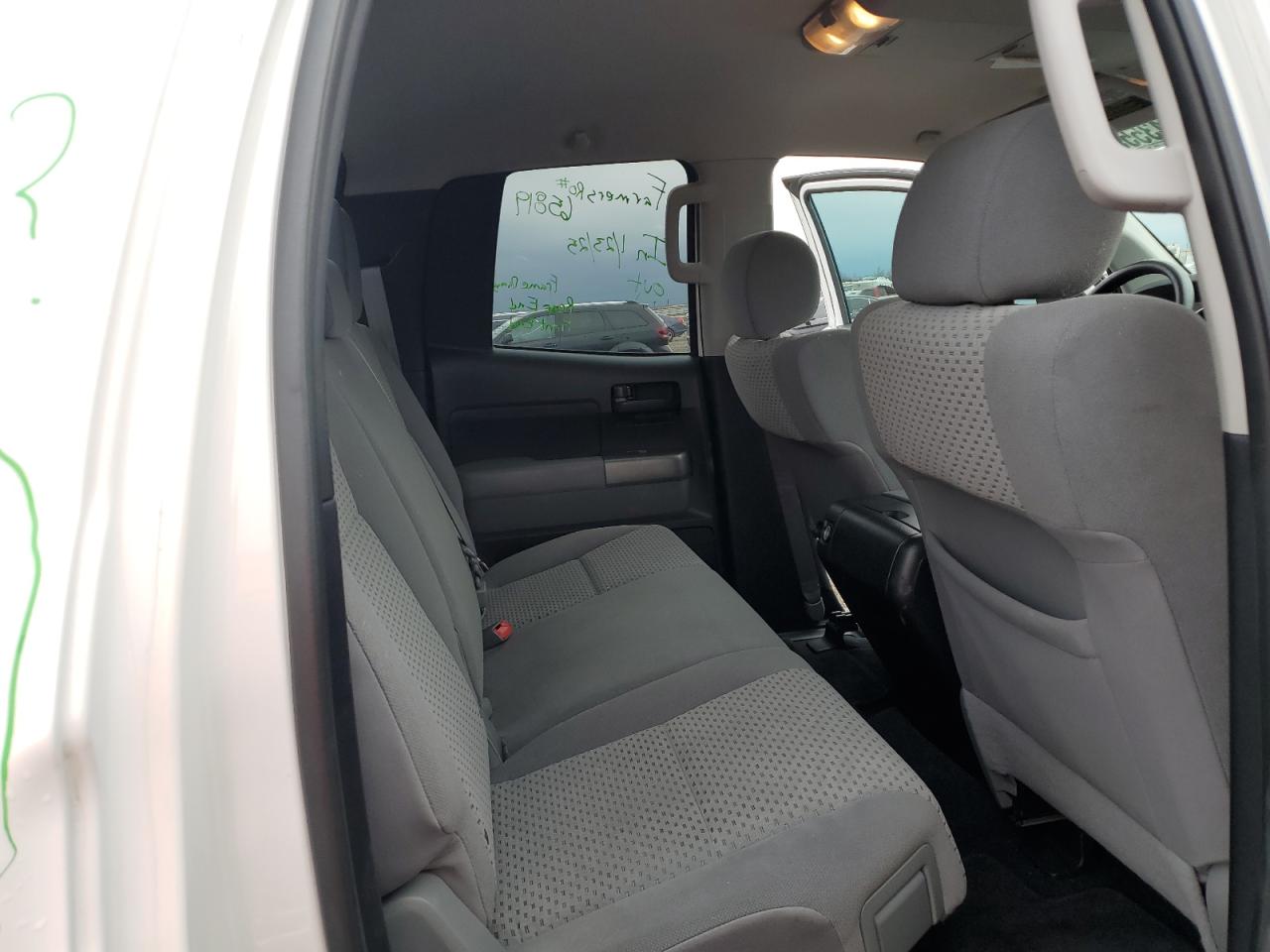 2013 Toyota Tundra - Image 10