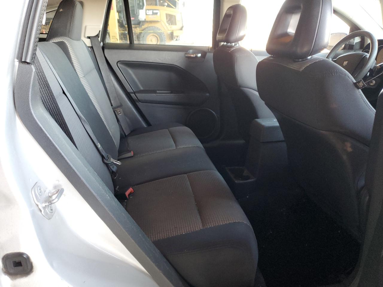 2009 Dodge Caliber - Image 10