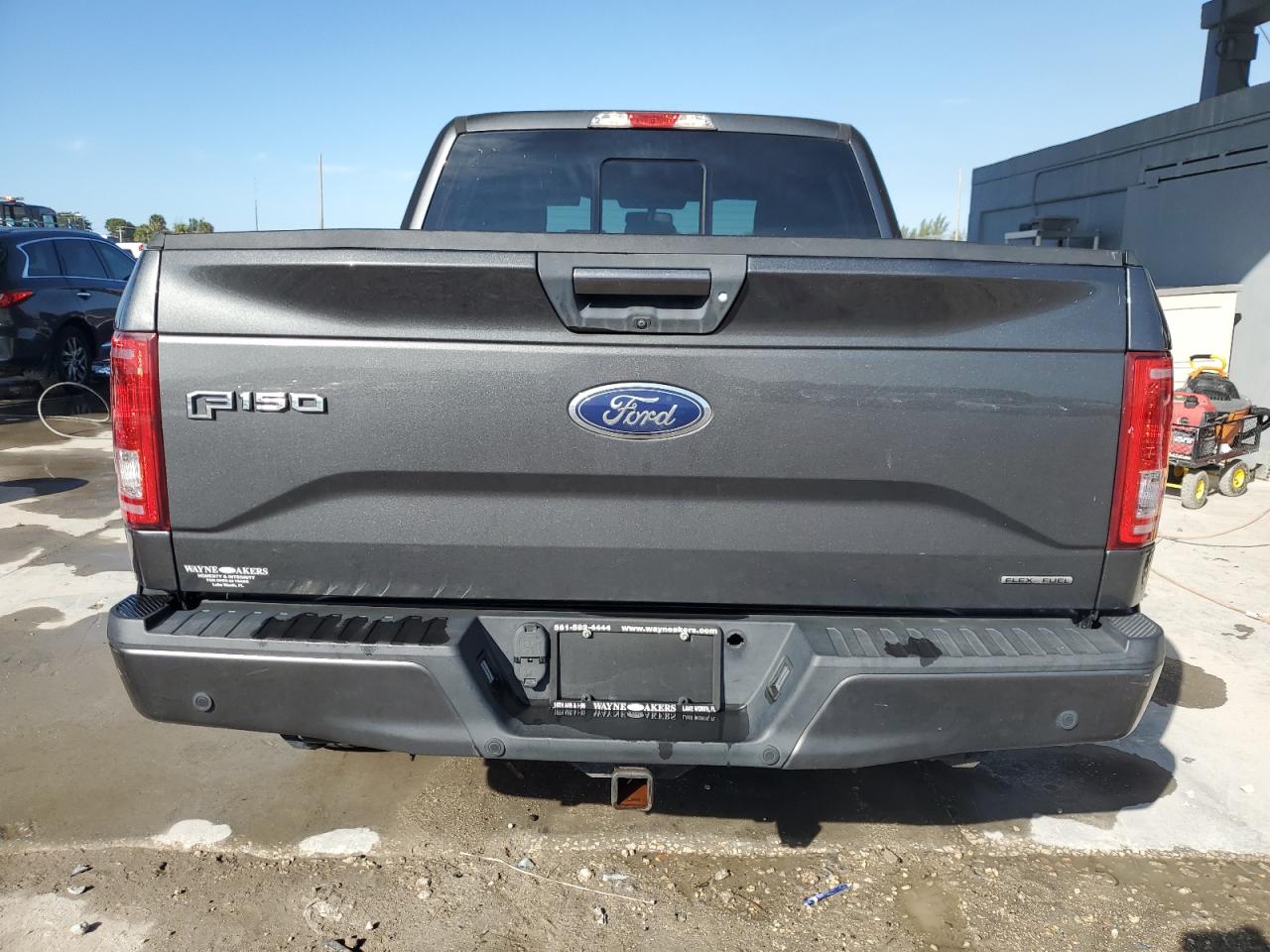 VIN 1FTEW1EF5GFB75889 2016 FORD F-150 no.6