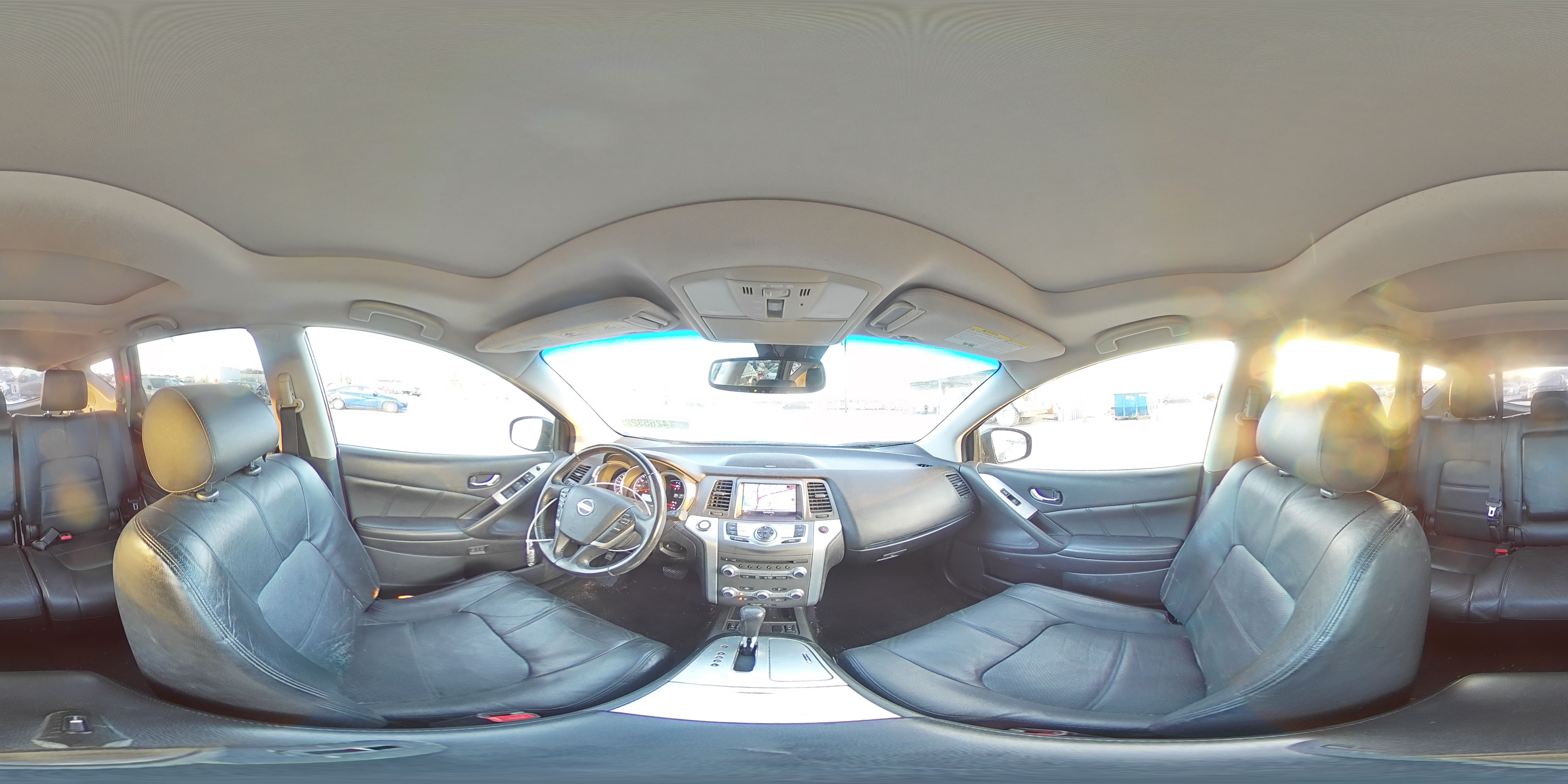 2012 Nissan Murano - Image 13