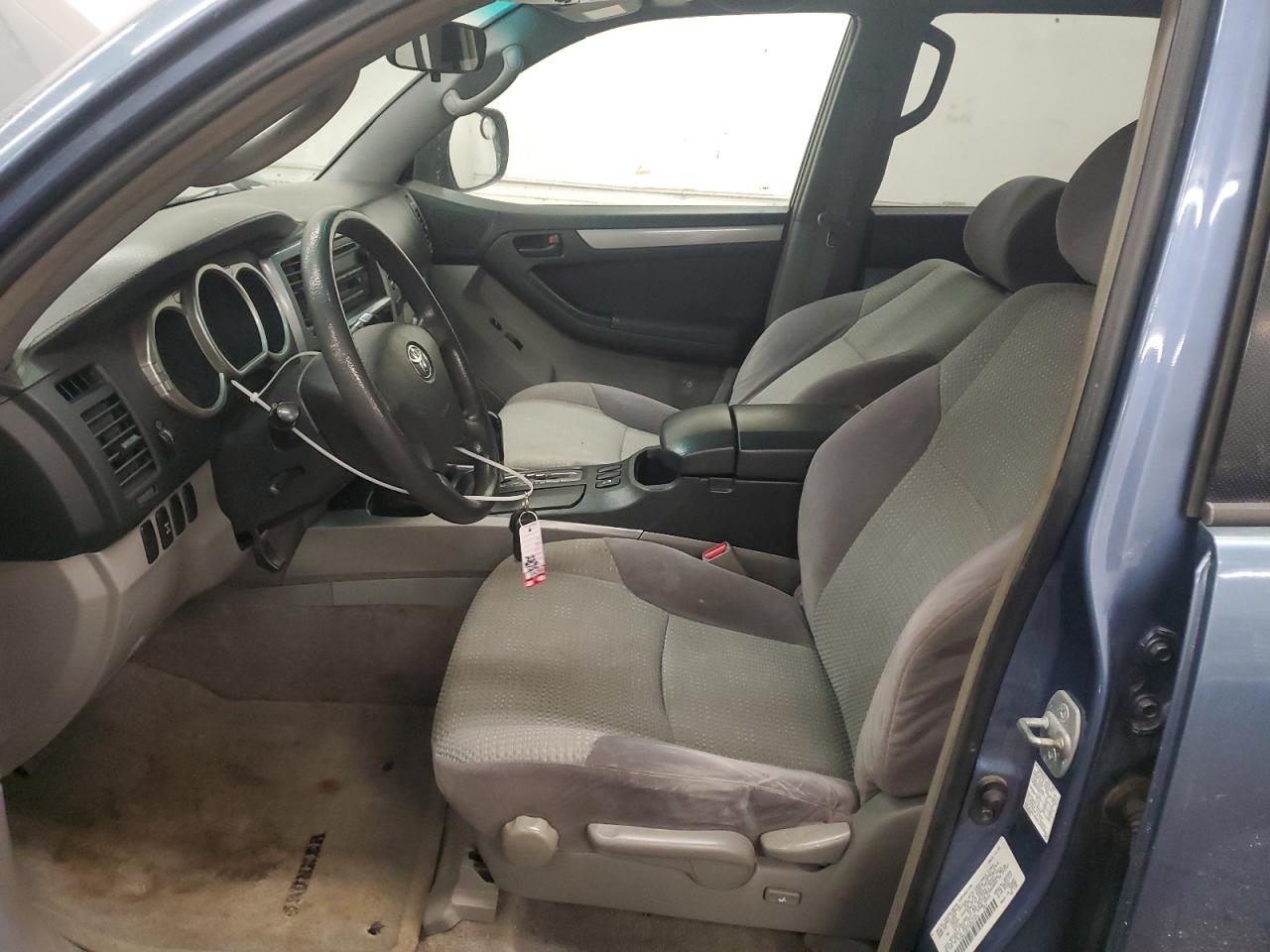 2003 Toyota 4Runner - Image 7