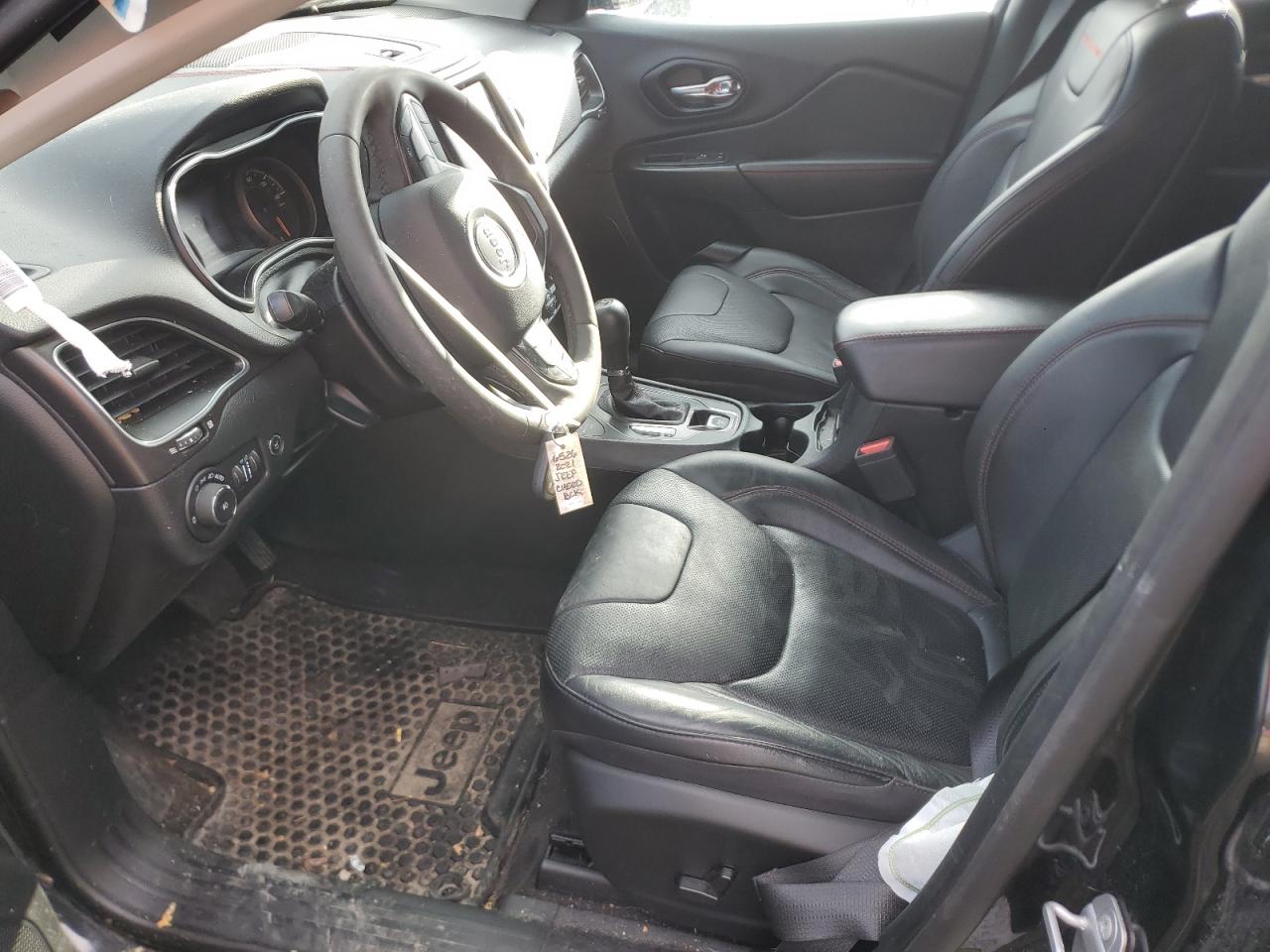 2021 Jeep Cherokee - Image 7