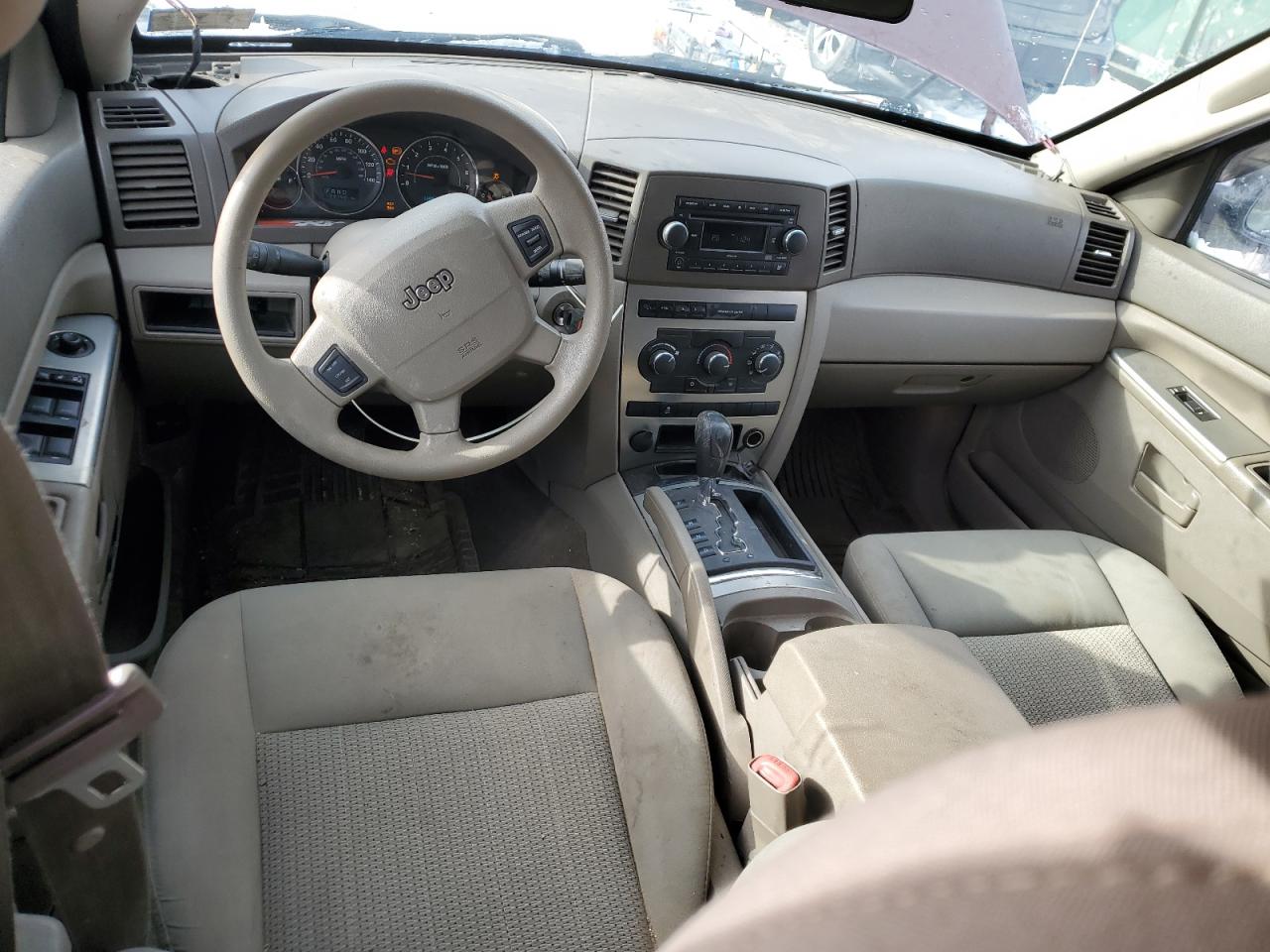 2007 Jeep Grand Cherokee - Image 8