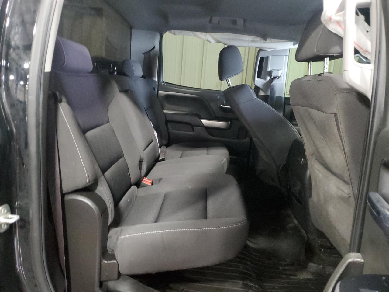2017 Chevrolet Silverado - Image 11