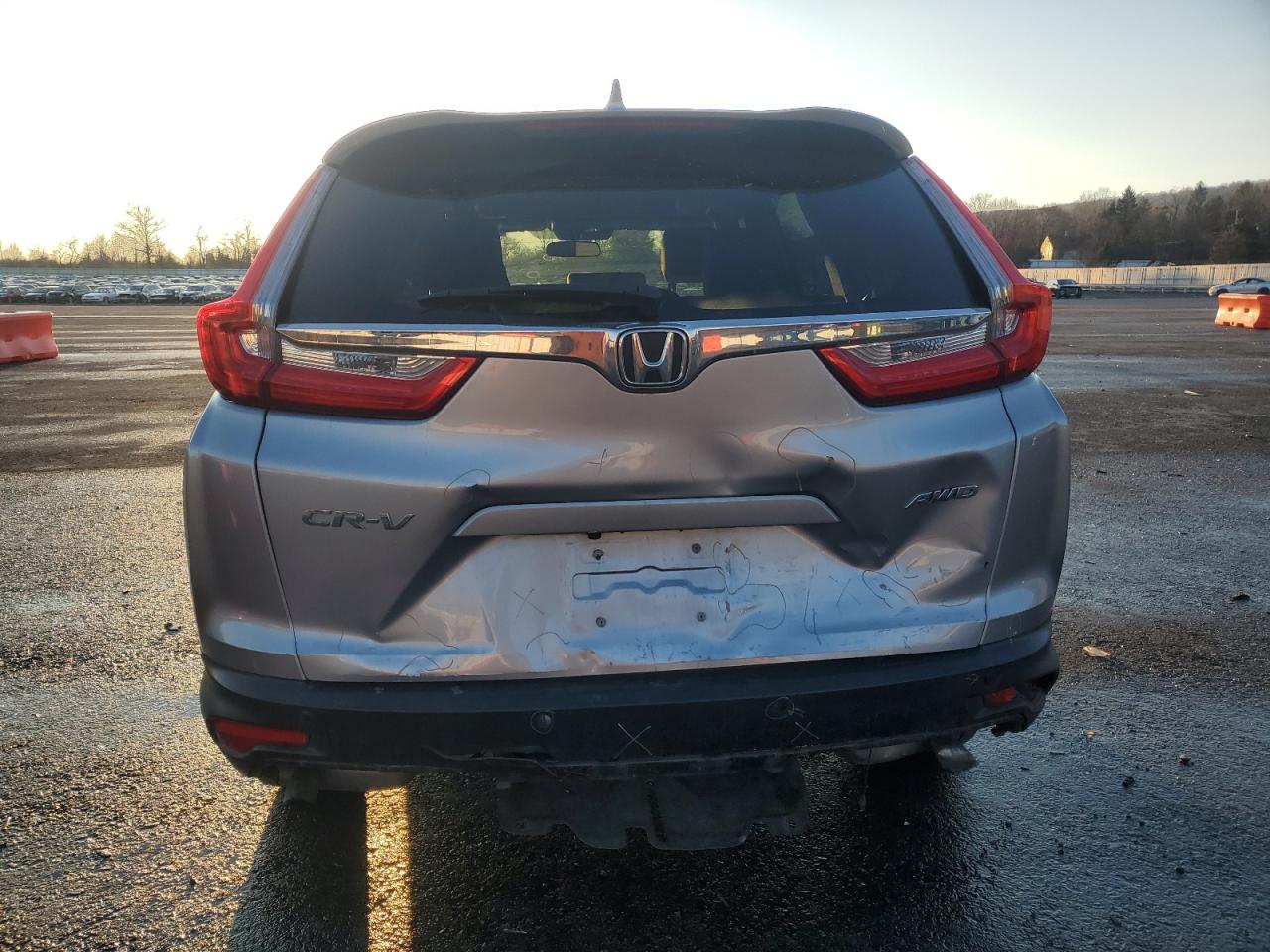 7FARW2H50JE029538 HONDA CRV 2018