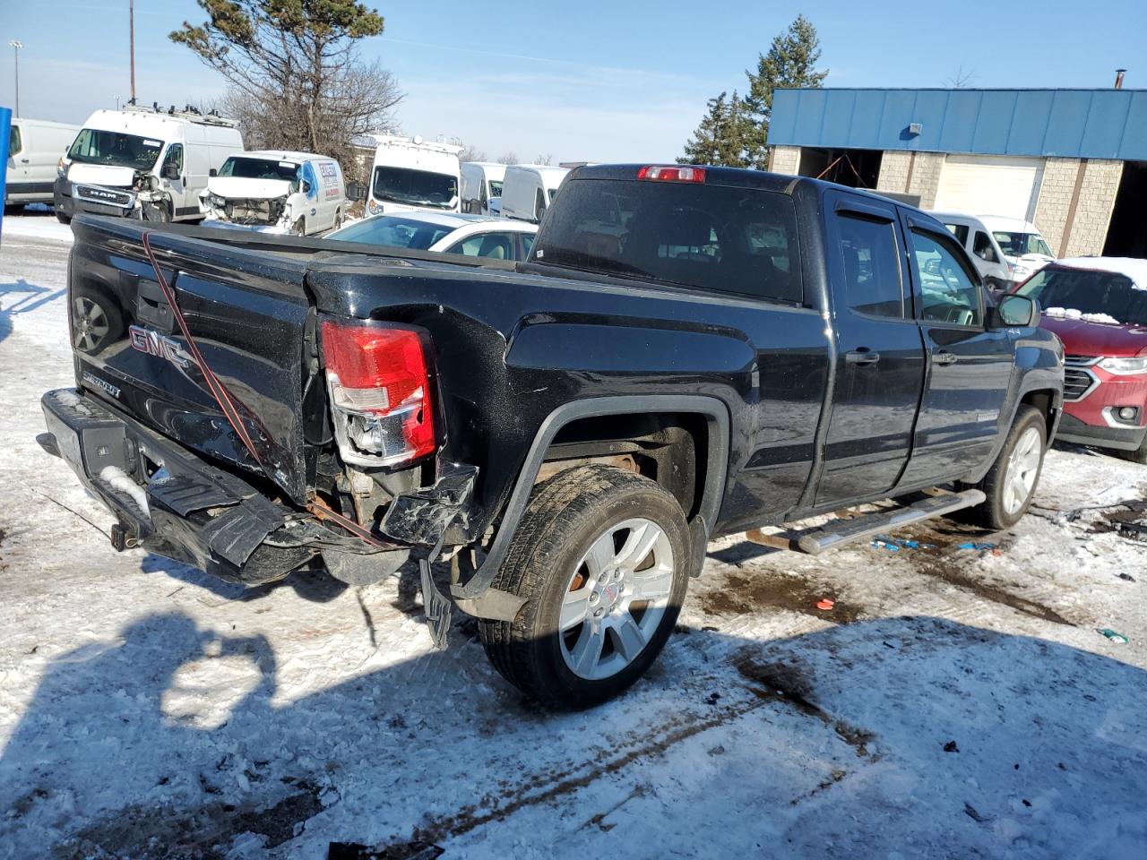 2017 GMC Sierra - Image 3