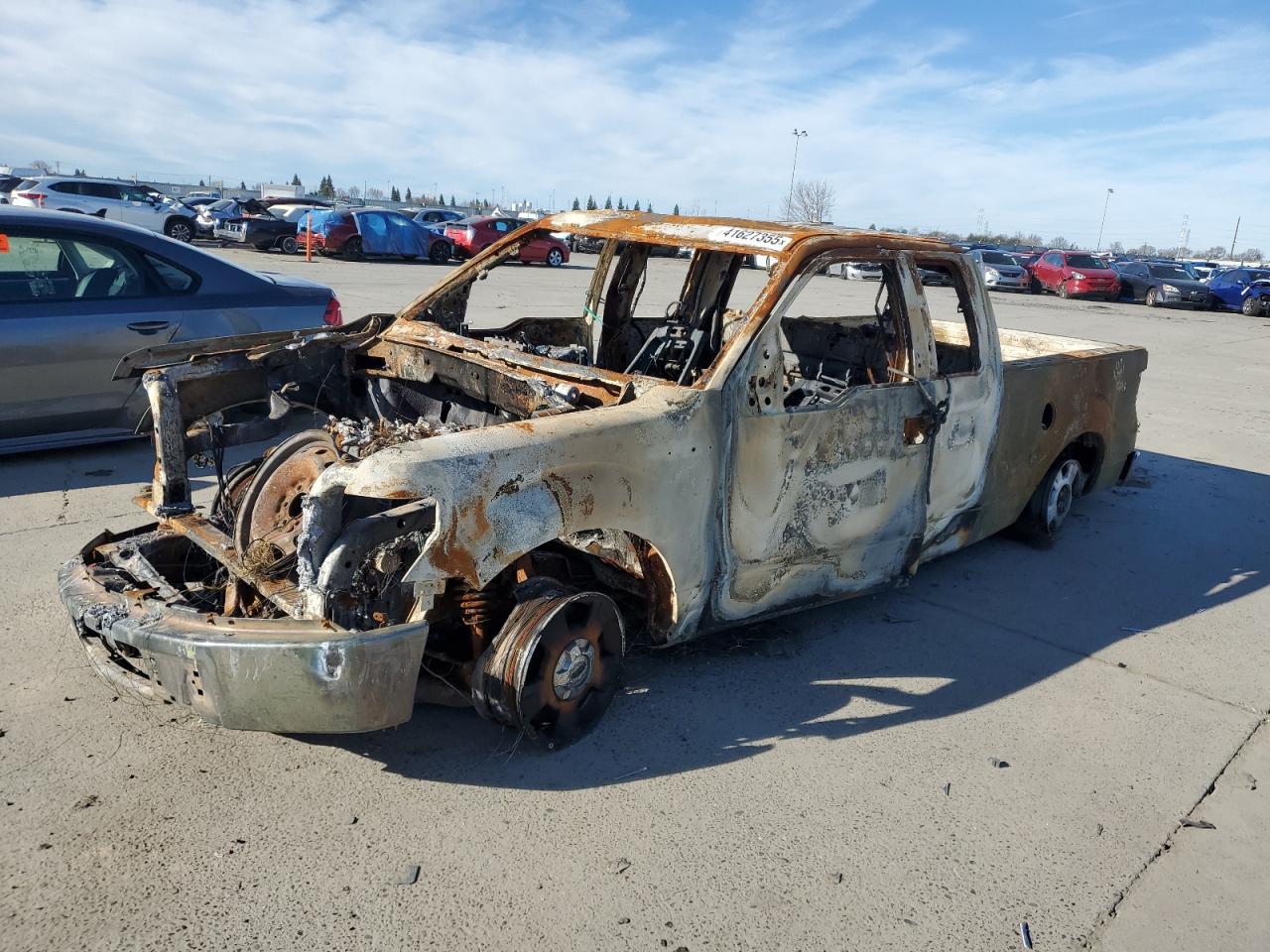 2012 Ford F150 Super Cab zu verkaufen in Sacramento, CA - Burn