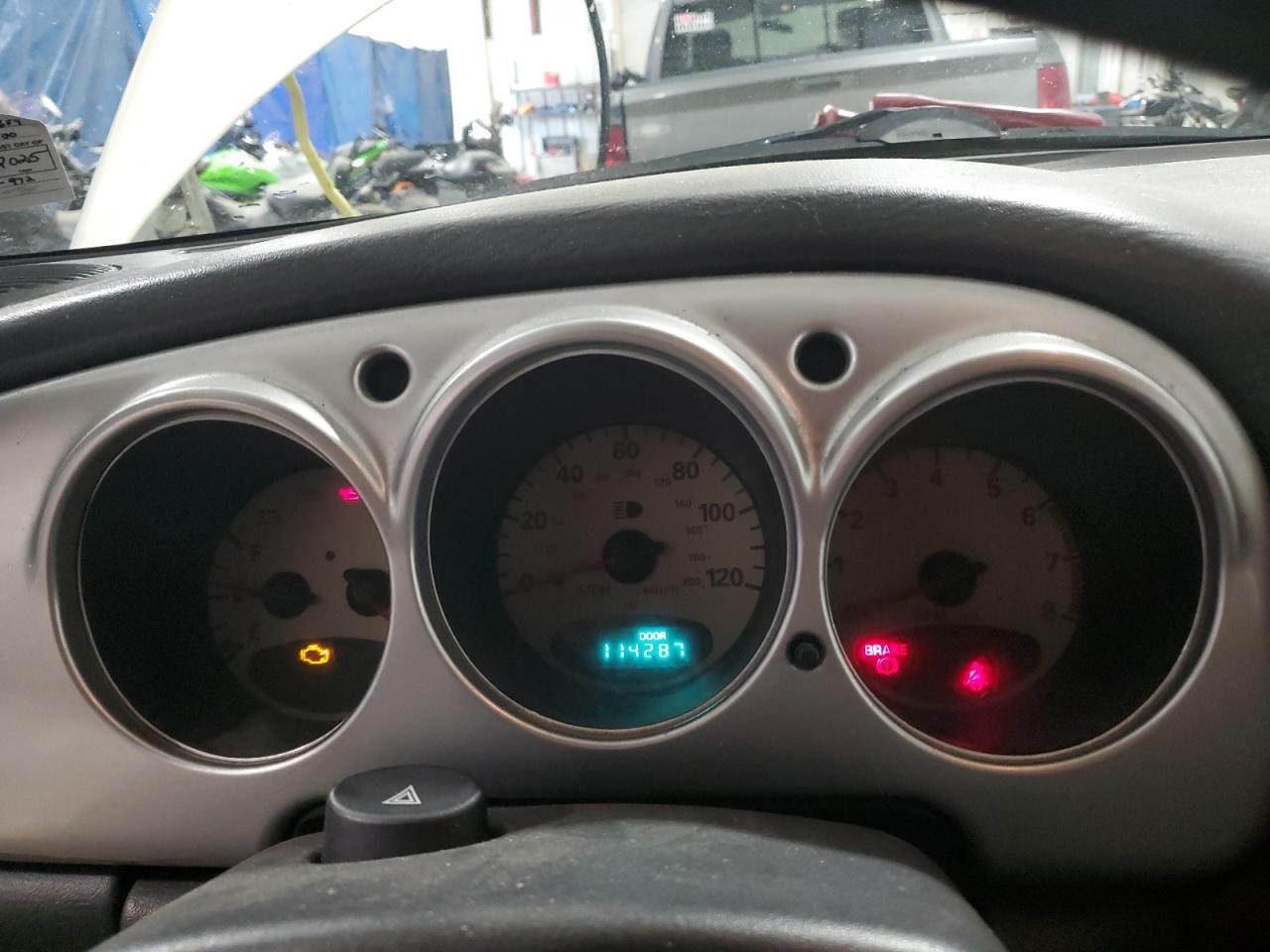 2005 Chrysler PT Cruiser - Image 9