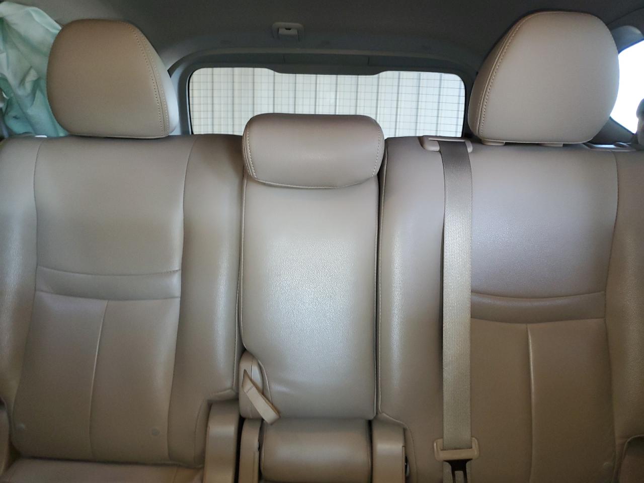 2015 Nissan Rogue - Image 10
