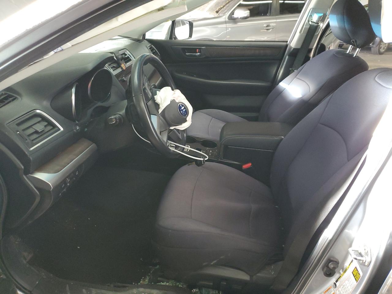 2015 Subaru Outback - Image 7