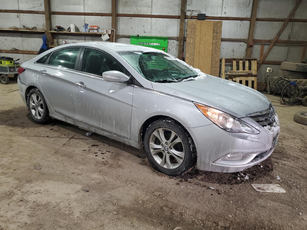 2011 Hyundai Sonata - Image 4